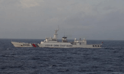 जापानको सेनकाकु टापुमा चिनियाँ कोस्ट कार्ड घुस्यो जापानको सेनकाकु टापुमा चिनियाँ कोस्ट कार्ड घुस्यो